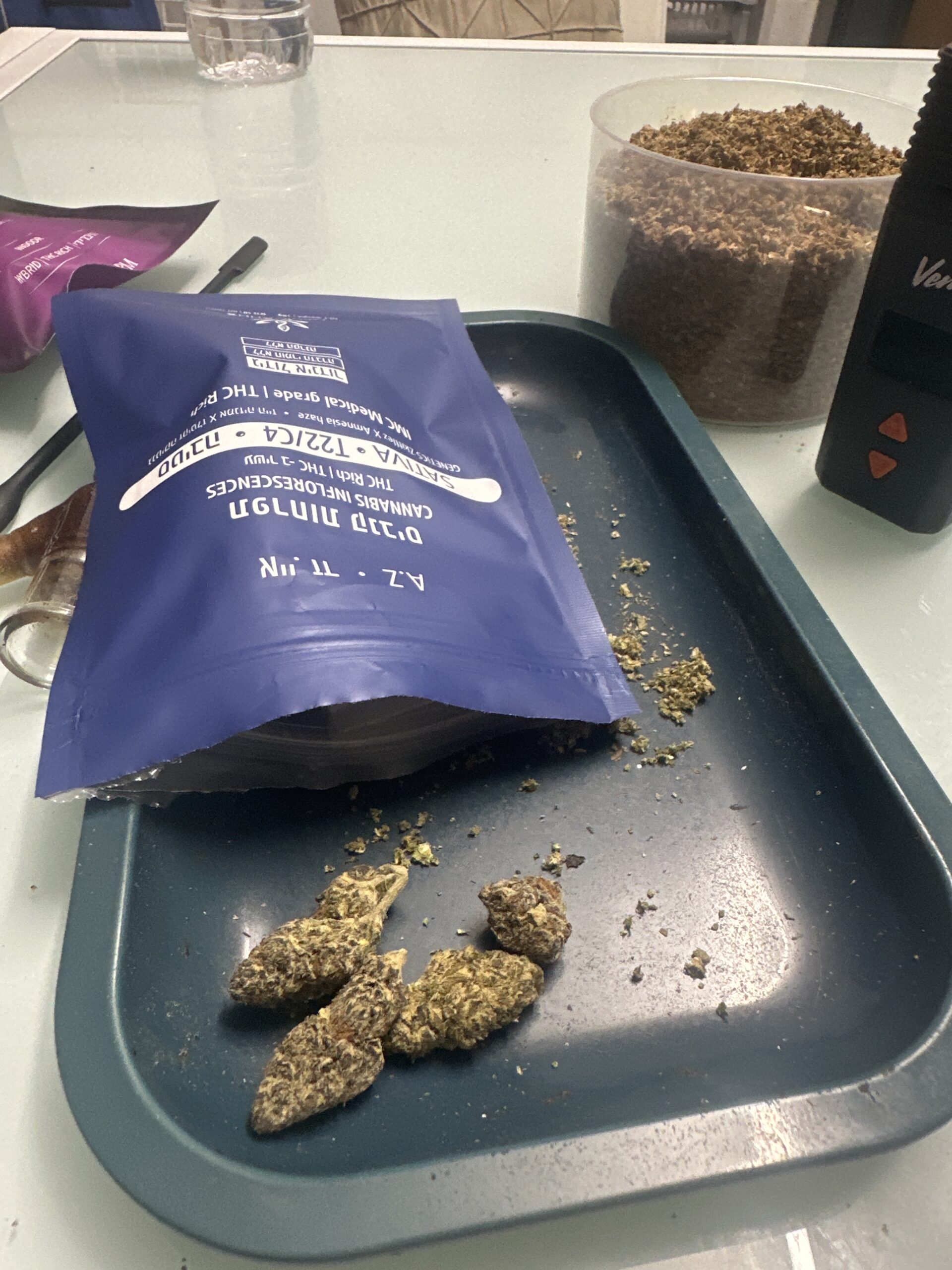 איי.זד (A.Z) – סאטיבה T22/C4